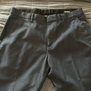 Bonobos “Monday” weekday warrior dress pants, athletic fit, size 34/34